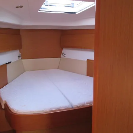 Overjoyed Boat & Breakfast Botel Villasimius
