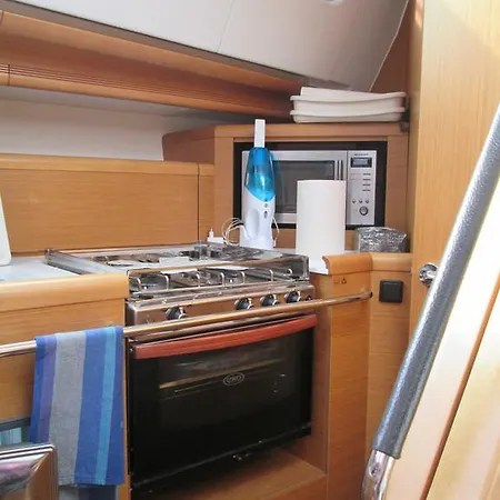 Overjoyed Boat & Breakfast * Villasimius